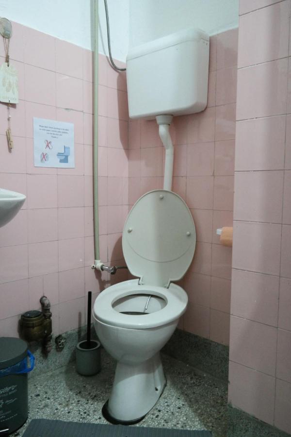 E-19 Home - Tradition Meets Tourism Призрен Екстериор снимка